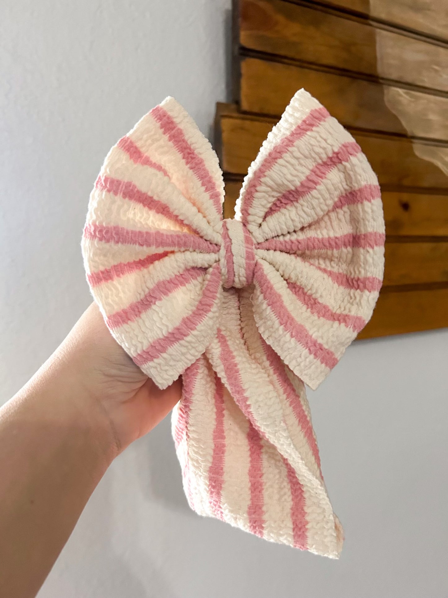 IVORY/PINK STRIPED BOW