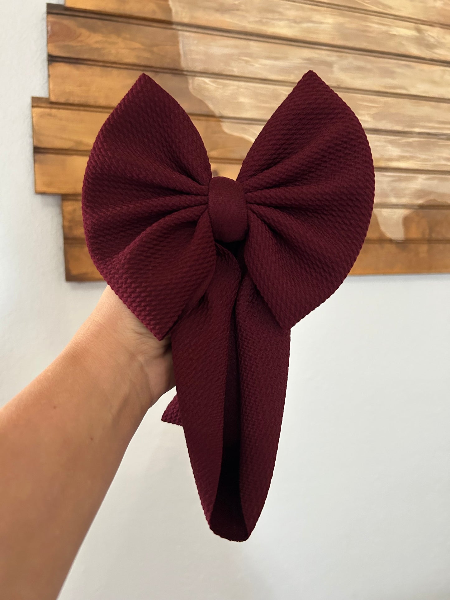 SOLID MAROON BOW