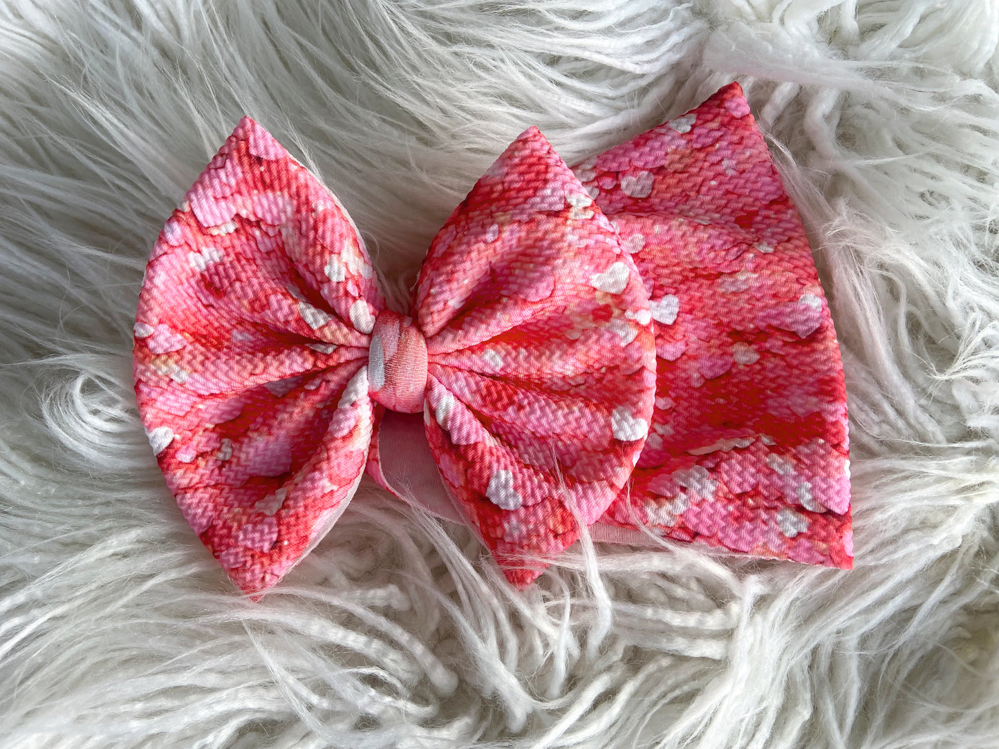 PINK HEARTS BOW
