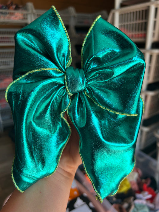 GREEN FOIL SAILOR