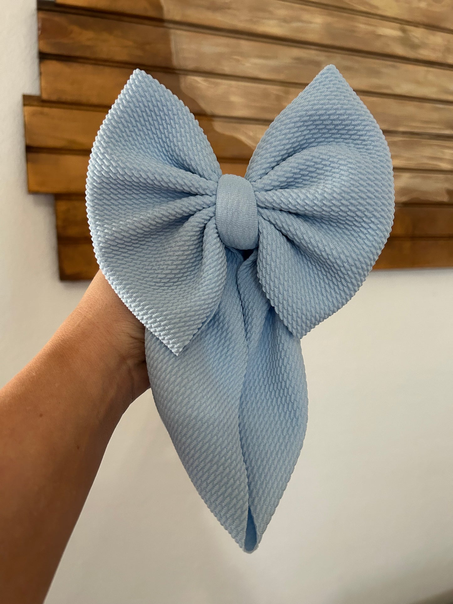 SOLID BABY BLUE BOW