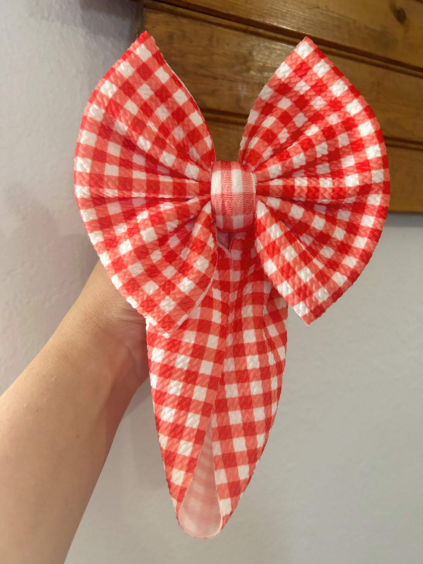 RED/WHITE GINGHAM BOW