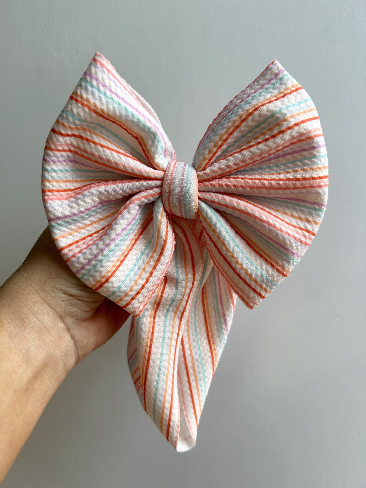 THIN STRIPES BOW