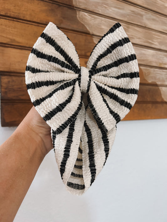 IVORY/BLACK STRIPED BOW