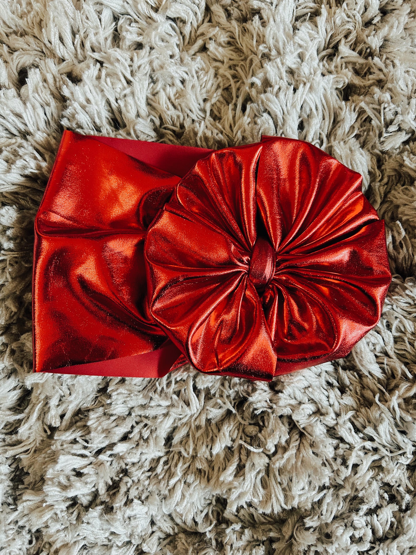RED FOIL BOW