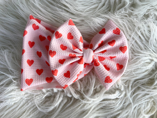 RED HEARTS BOW