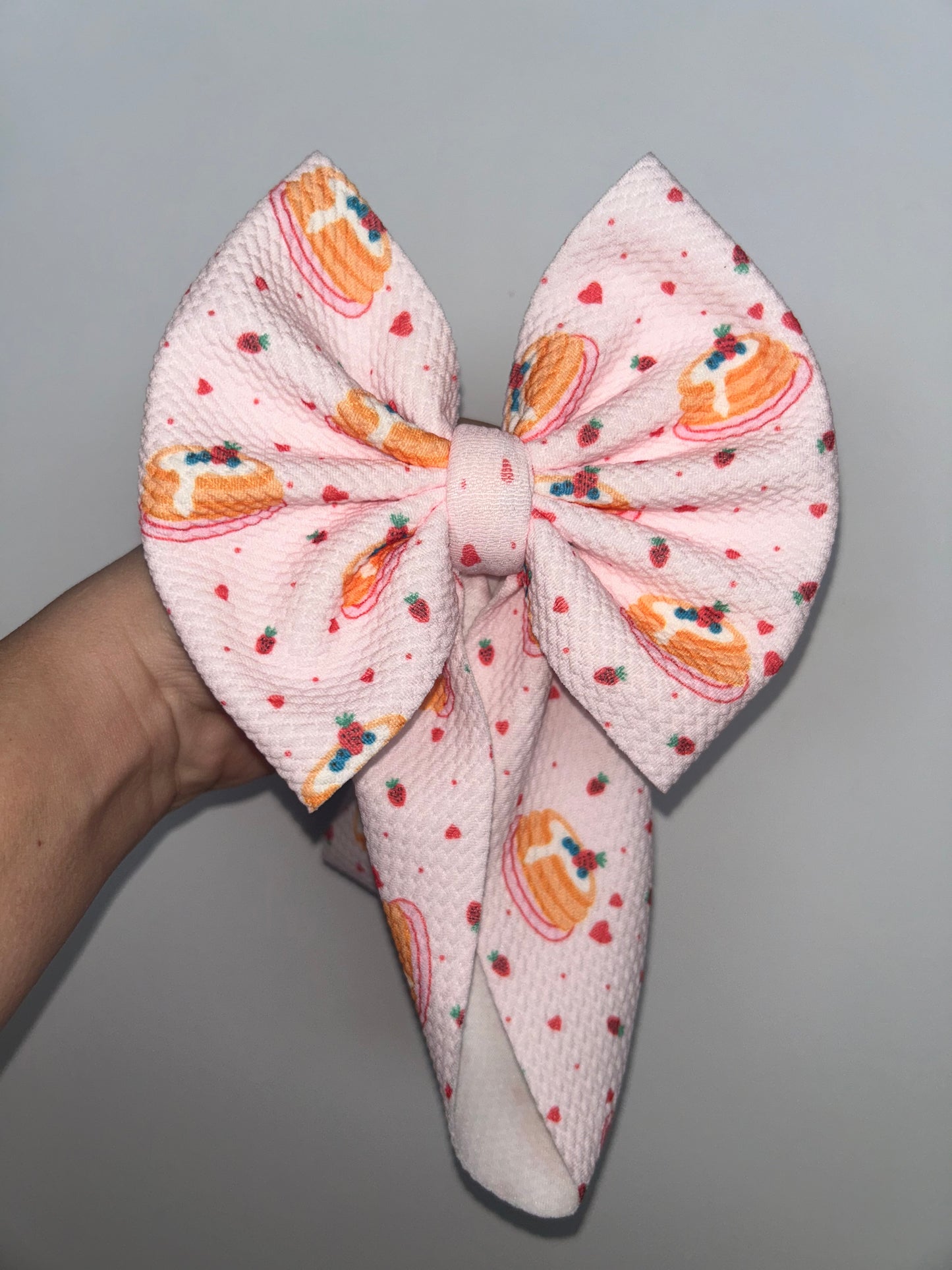 SWEET AS CAN BE PANCAKE BOW