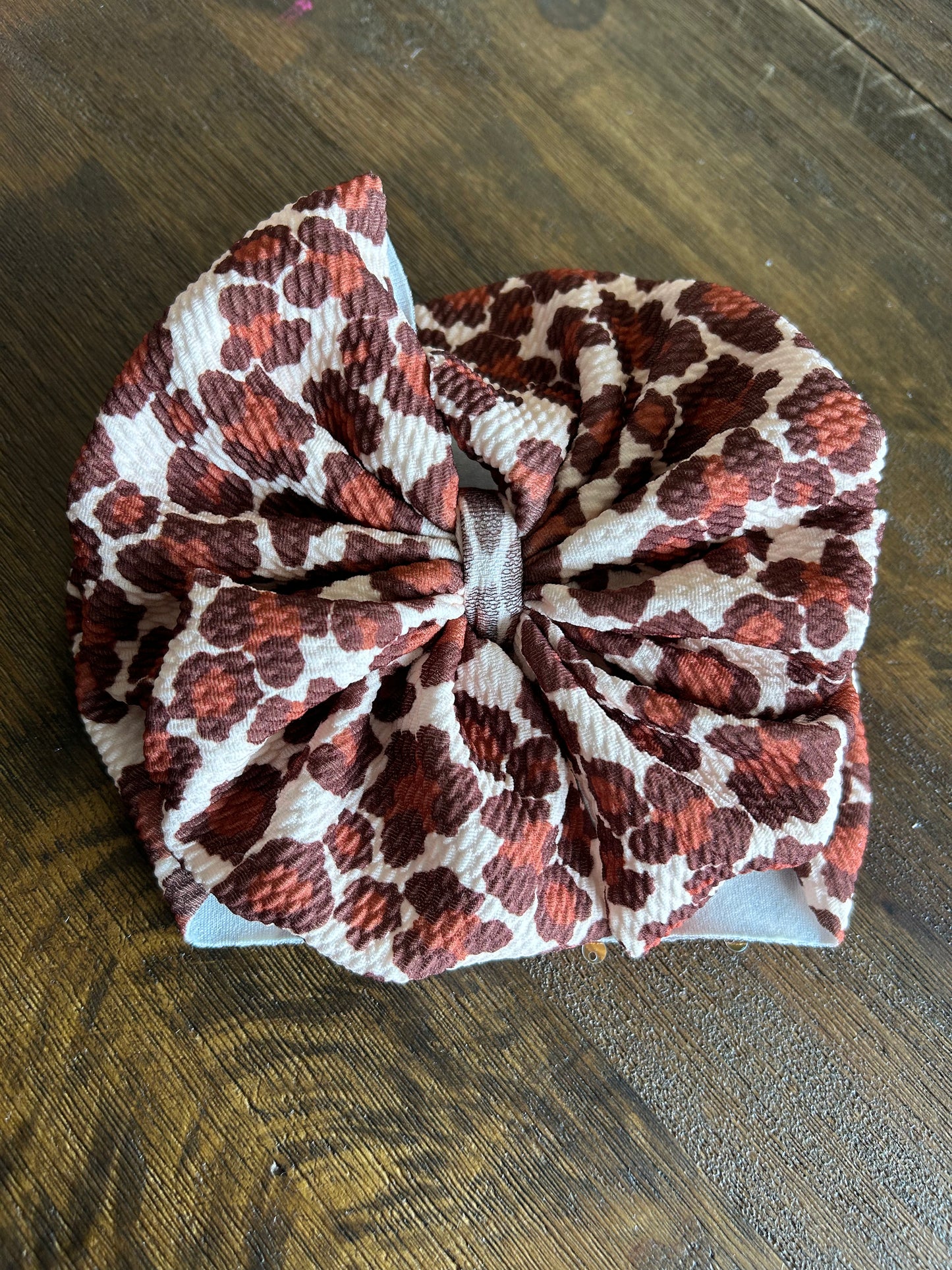 PERFECT LEOPARD - BOW
